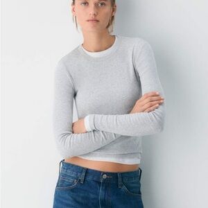 TNA by Aritzia Light Gray Long Sleeve Ribbed Tee